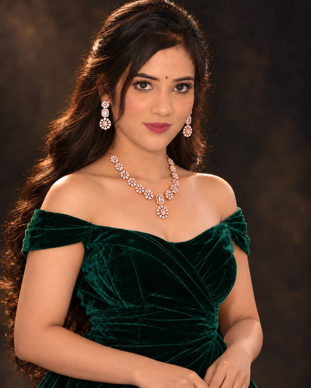 AD Floral Statement Necklace & Earrings Set | ANNIAURA